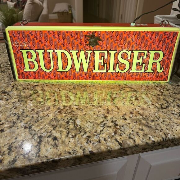 VINTAGE 1960s Anheuser-Busch Budweiser Advertising Lighted Sign 18" x 6" x 3.5" - Picture 1 of 7